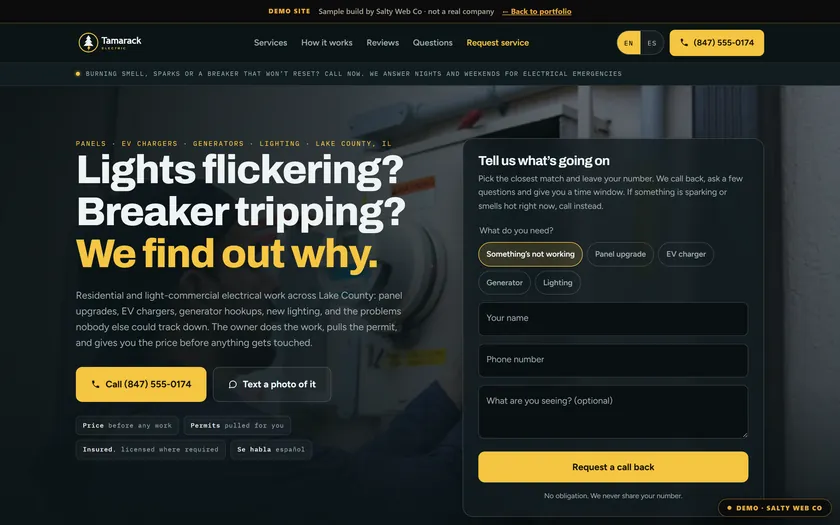 Tamarack Electric, un sitio web de muestra para electricistas hecho por Salty Web Co, en una laptop